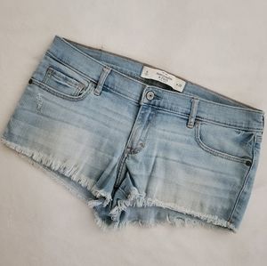 ABERCROMBIE &FITCH DENIM SHORTS